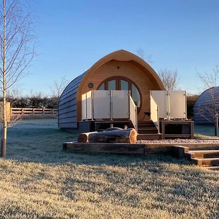 斯坦福桥Mingle Dale- Bugthorpe Grange Glamping别墅 外观 照片