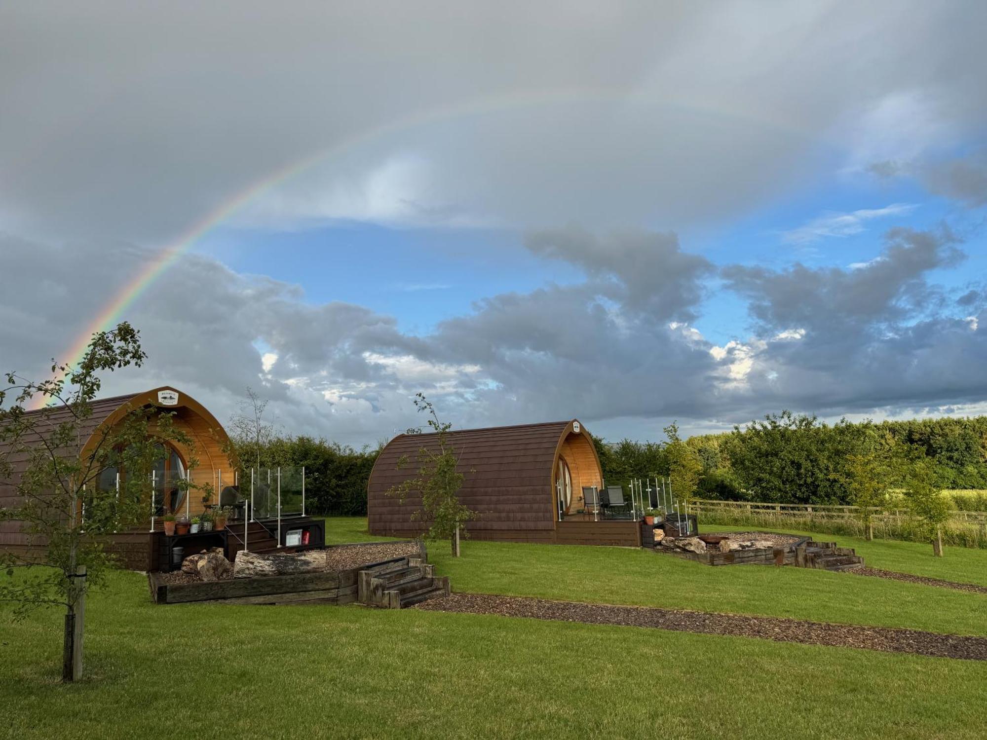 斯坦福桥Mingle Dale- Bugthorpe Grange Glamping别墅 外观 照片