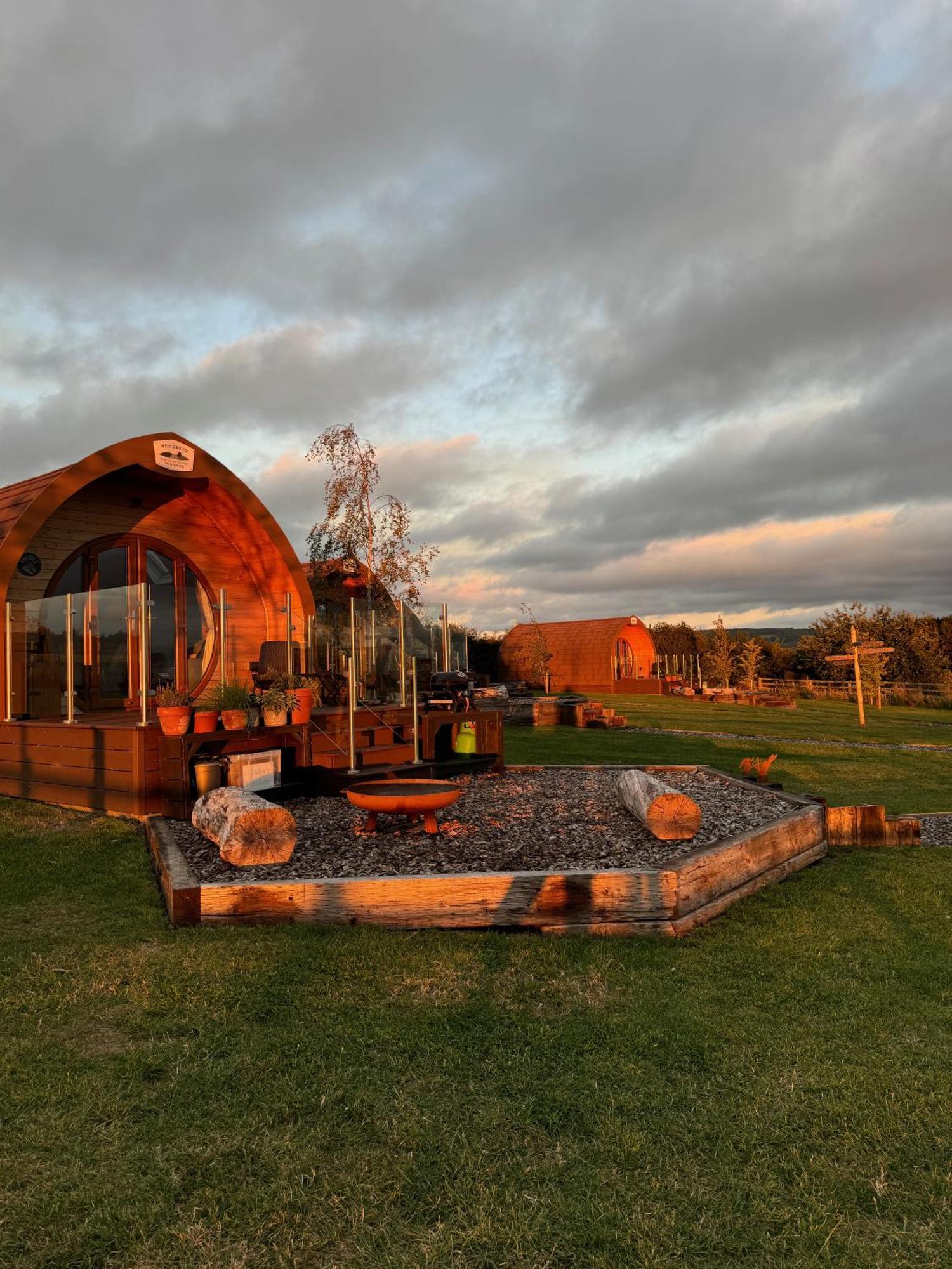 斯坦福桥Mingle Dale- Bugthorpe Grange Glamping别墅 外观 照片